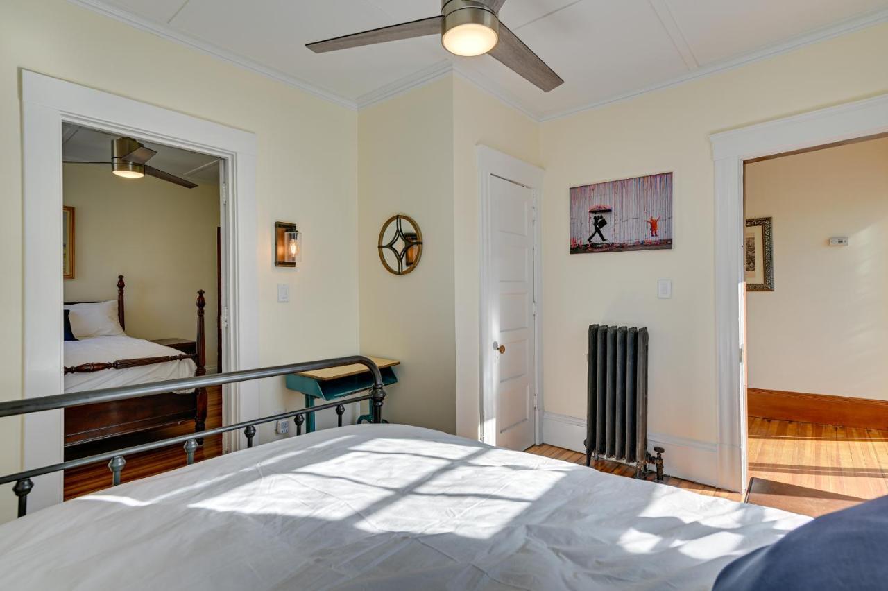 Spacious Historic Home In The Berkshires! Pittsfield Exterior photo